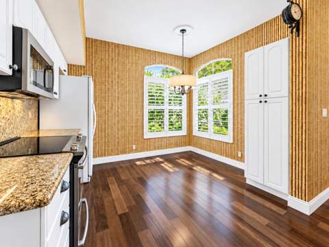 5137 Elpine Way, Riviera Beach FL - photo 12 of 42
