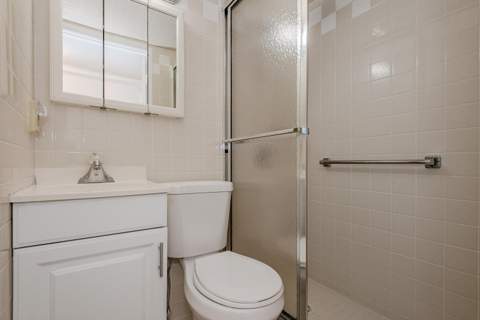 1004 Newport G #1004, Deerfield Beach FL - photo 17 of 33