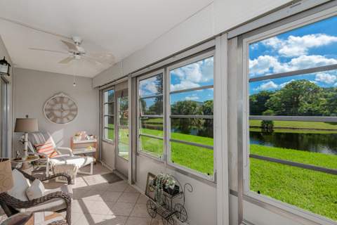 1004 Newport G #1004, Deerfield Beach FL - photo 19 of 33