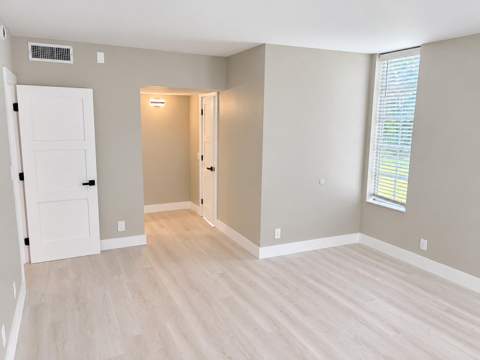 3900 Oaks Clubhouse Drive #101, Pompano Beach FL - photo 11 of 29