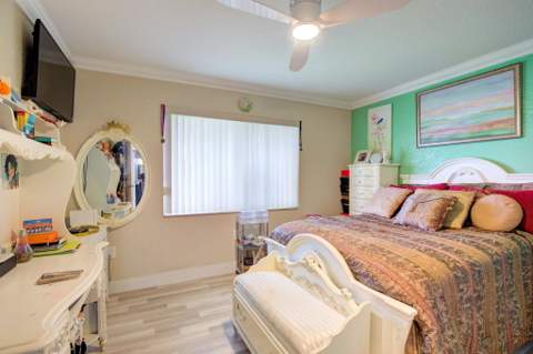 9877 NW 26th Place, Sunrise FL - photo 9 of 33