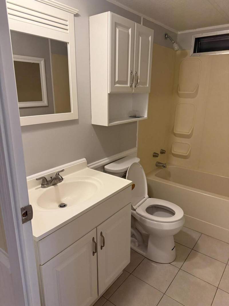 2 bedroom Manufactured Home at 3004 SW 50th Street, Ravenswood North, Dania Beach — photo 4