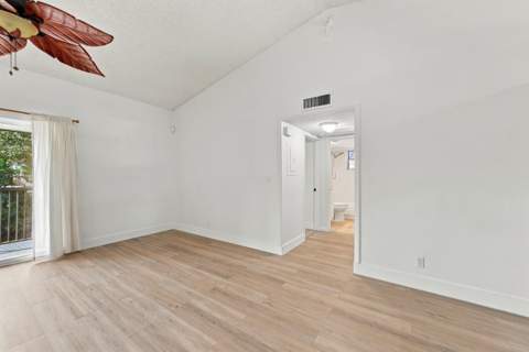 717 Gardens Drive #206, Pompano Beach FL - photo 10 of 36