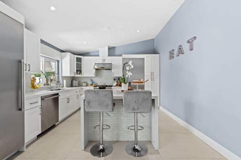 10110 SW 16th Place, Davie FL - photo 12 of 29