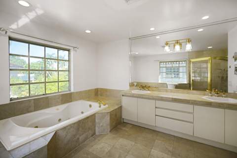 851 N 11th Avenue, Hollywood FL - photo 23 of 42