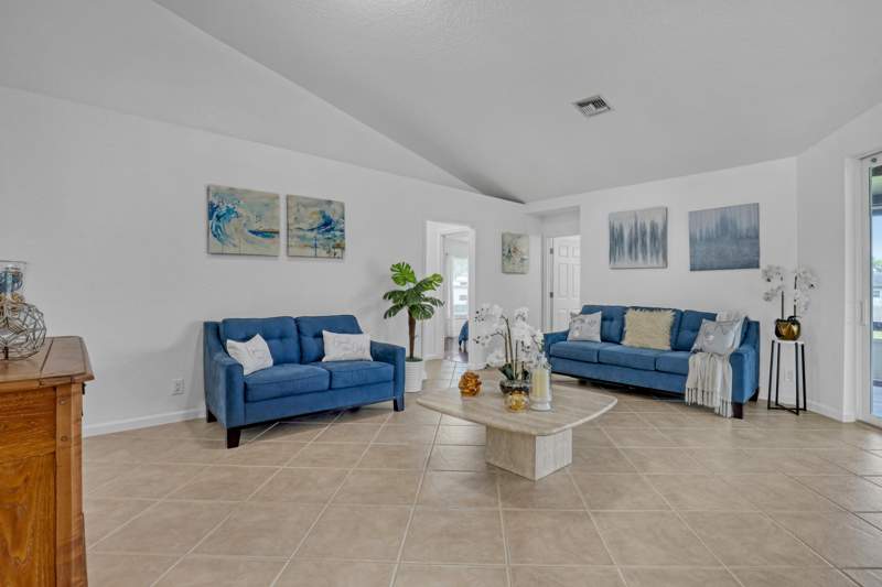 4 bedroom Single Family Residence at 13035 61st Lane, West Palm Beach, West Palm Beach — photo 5