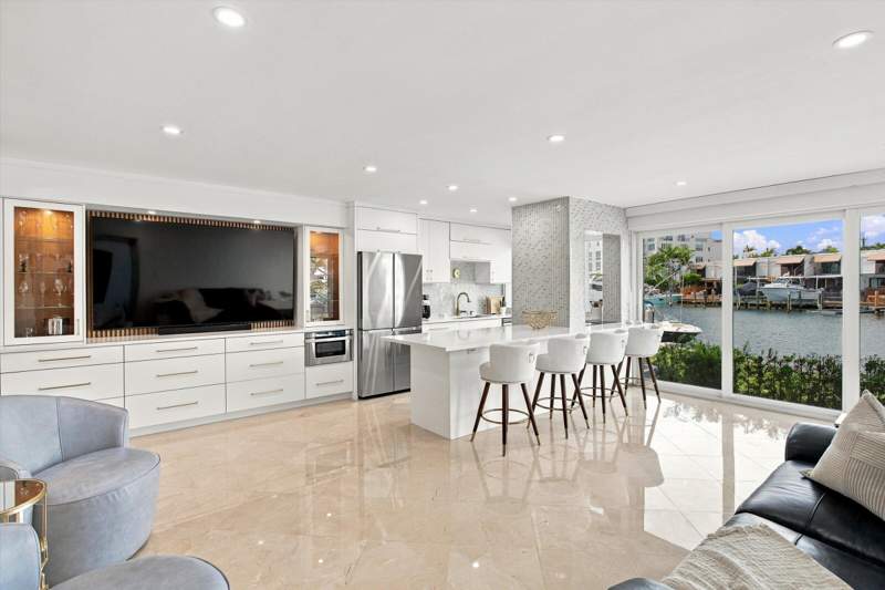 3 bedroom Stock Cooperative at 180 Isle Of Venice Drive #102, Oasis-Nurmi Isle Co-Op, Fort Lauderdale — photo 5
