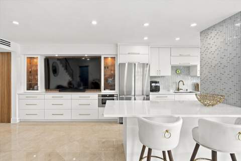 180 Isle Of Venice Drive #102, Fort Lauderdale FL - photo 8 of 48