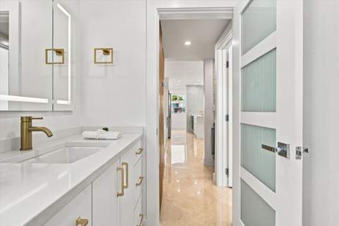 180 Isle Of Venice Drive #102, Fort Lauderdale FL - photo 19 of 48