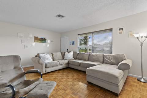 3917 Coelebs Avenue, Boynton Beach FL - photo 10 of 22