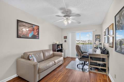 2025 Cornwall B, Boca Raton FL - photo 17 of 53