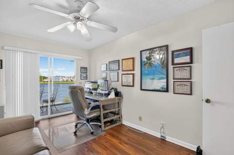 2025 Cornwall B, Boca Raton FL - photo 19 of 53