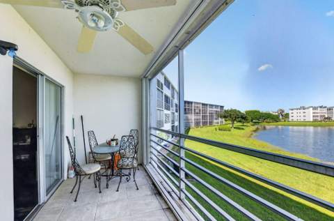 2025 Cornwall B, Boca Raton FL - photo 24 of 53
