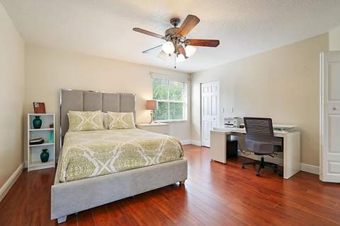 6666 Saltaire Terrace, Margate FL - photo 21 of 40
