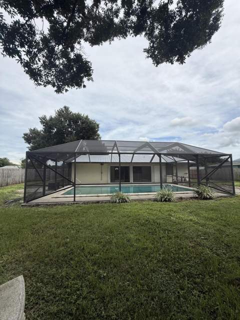 142 NE Bracken Road, Port St. Lucie FL - photo 7 of 26