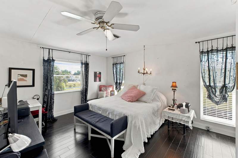 2 bedroom Condominium at 1130 Mahogany Way, Pines Of Delray Condo, Delray Beach — photo 5