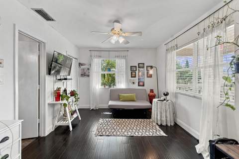 1130 Mahogany Way, Delray Beach FL - photo 8 of 21
