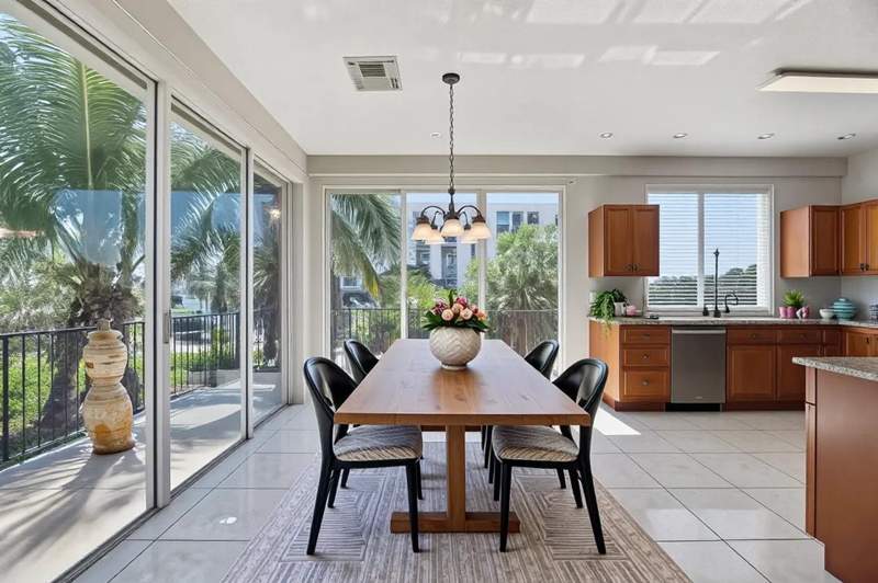 2 bedroom Townhouse at 840 SE 20th Avenue, Deerfield Beach, Deerfield Beach — photo 4