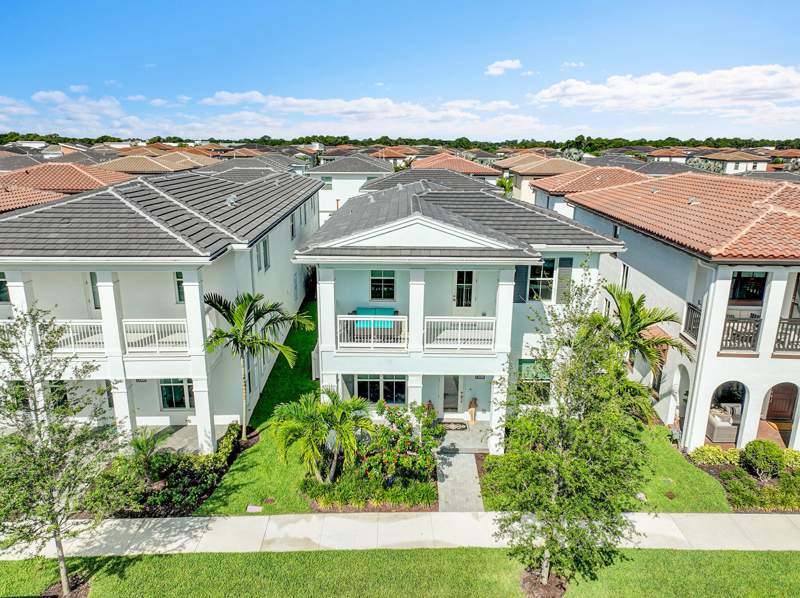 4 bedroom Single Family Residence at 13496 Bernoulli Way, Alton, Palm Beach Gardens — photo 3