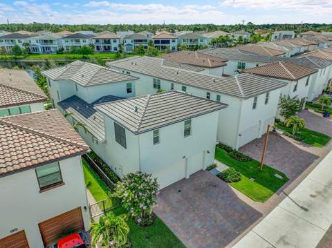 13496 Bernoulli Way, Palm Beach Gardens FL - photo 17 of 54