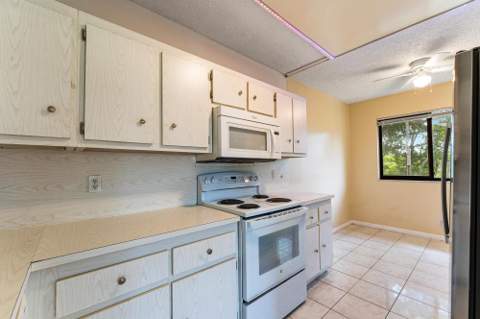 6342 Longboat Lane #403, Boca Raton FL - photo 14 of 42