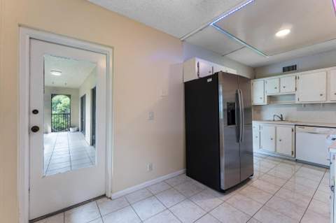 6342 Longboat Lane #403, Boca Raton FL - photo 16 of 42