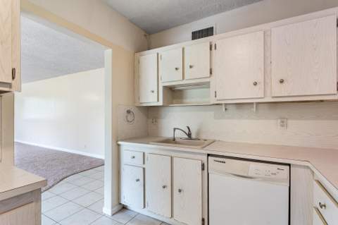6342 Longboat Lane #403, Boca Raton FL - photo 17 of 42