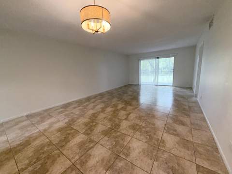 1110 SW 125th Avenue #208M, Pembroke Pines FL - photo 6 of 20