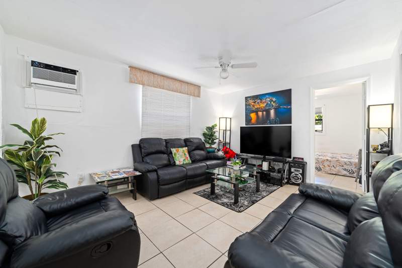 5 bedroom Single Family Residence at 1787 NE 49th Street, Pompano Beach Highlands, Pompano Beach — photo 4