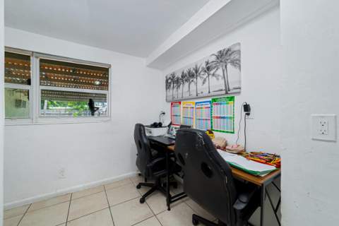 1787 NE 49th Street, Pompano Beach FL - photo 6 of 24