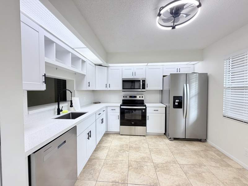 1 bedroom Condominium at 1110 SW 125th Avenue #208M, Cambridge At Century Village, Pembroke Pines — photo 2