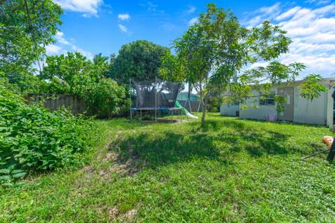 1787 NE 49th Street, Pompano Beach FL - photo 20 of 24