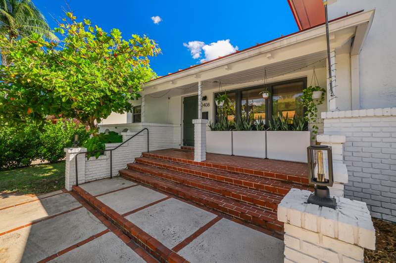 3 bedroom Single Family Residence at 2408 NE 17th Terrace, Middle River Manor, Wilton Manors — photo 4