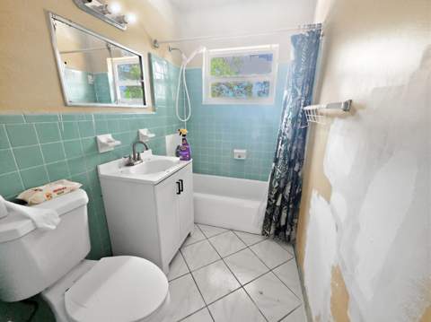 1106 S 7th Street, Fort Pierce FL - photo 6 of 25