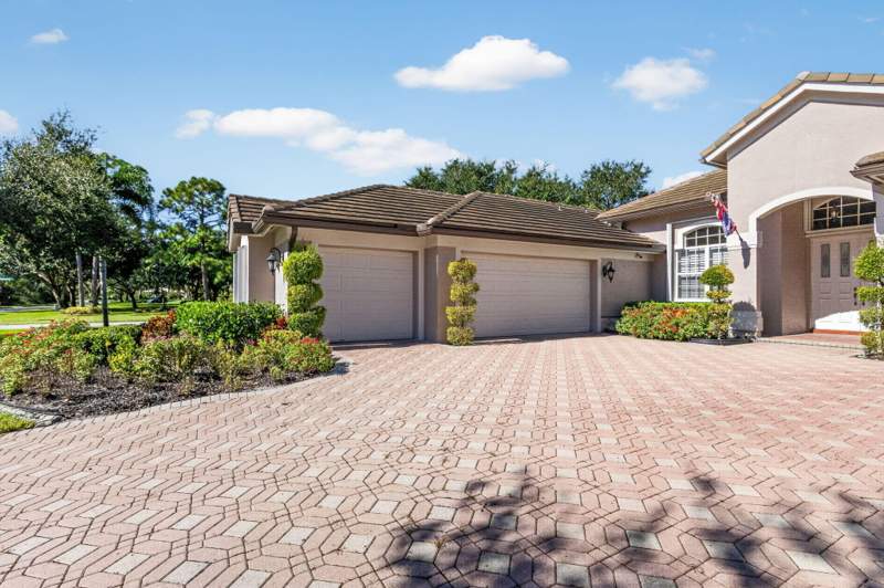 3 bedroom Single Family Residence at 11880 Torreyanna Circle, Stonewal Estates, Palm Beach Gardens — photo 2