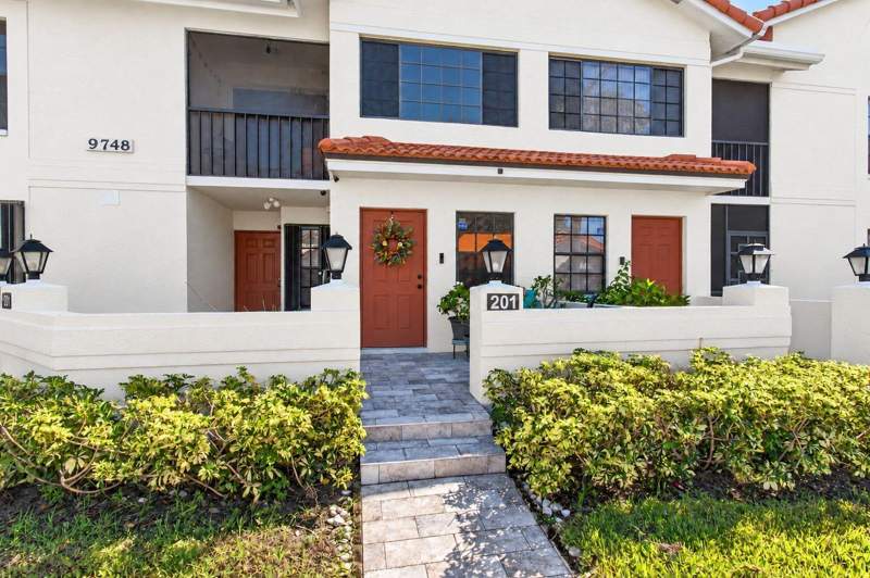 2 bedroom Condominium at 9748 Pavarotti Terrace #201, Sun Valley East Condo, Boynton Beach — photo 2