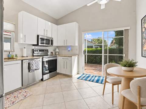11564 Augustus Drive, Boynton Beach FL - photo 10 of 44
