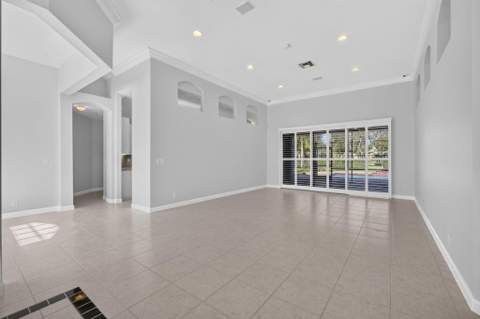 11880 Torreyanna Circle, Palm Beach Gardens FL - photo 11 of 54