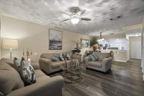 9240 NW 14th Street, Pembroke Pines FL - photo 10 of 28
