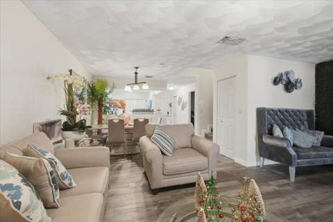 9240 NW 14th Street, Pembroke Pines FL - photo 12 of 28