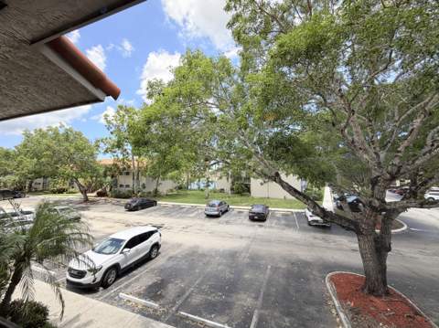 1541 Windorah Way #E, West Palm Beach FL - photo 13 of 35