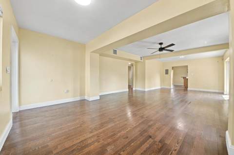 6824 SW 5th Street, Pembroke Pines FL - photo 8 of 35