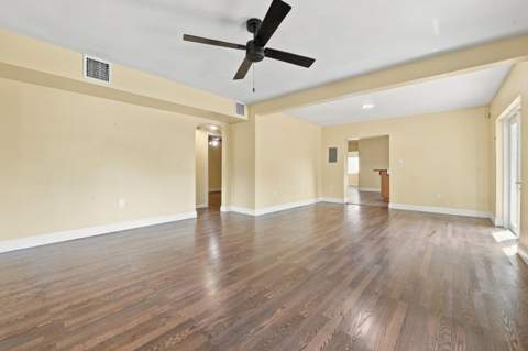 6824 SW 5th Street, Pembroke Pines FL - photo 9 of 35