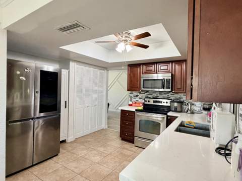 2551 NW 98th Avenue, Sunrise FL - photo 12 of 23