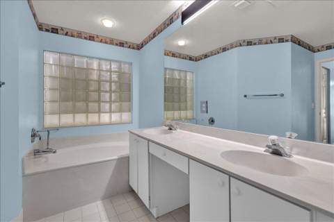 7119 SE Twin Oaks Circle, Stuart FL - photo 11 of 84