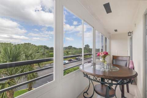 203 Suffolk #E, Boca Raton FL - photo 15 of 25