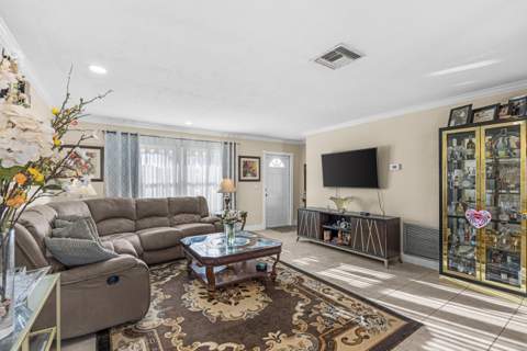108 Leisureville Boulevard, Boynton Beach FL - photo 9 of 32