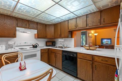 3909 N Ocean Boulevard #216, Fort Lauderdale FL - photo 12 of 30