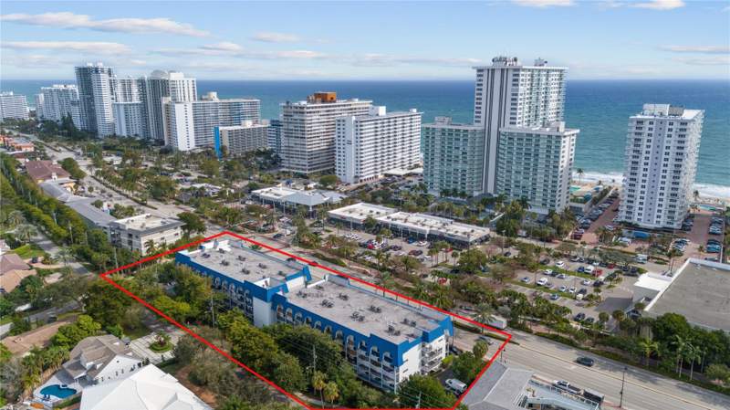 2 bedroom Condominium at 3909 N Ocean Boulevard #216, Top Of The Mile South Condo, Fort Lauderdale — photo 4