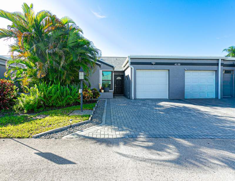 2 bedroom Townhouse at 4550 Biddeford Avenue #38, Lakeside Green Pl 6, West Palm Beach — photo 2